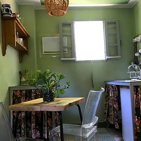 Casina Morgana Bed and Breakfast 4*