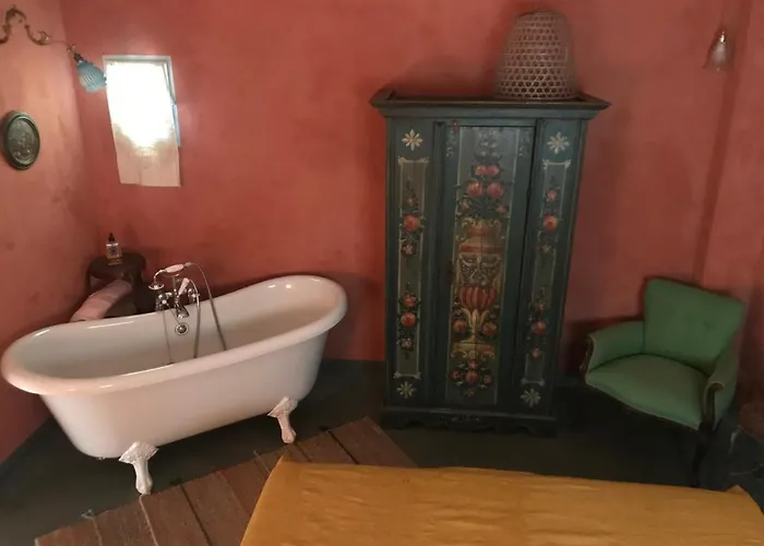 فندق مبيت وإفطار Casina Morgana Novafeltria